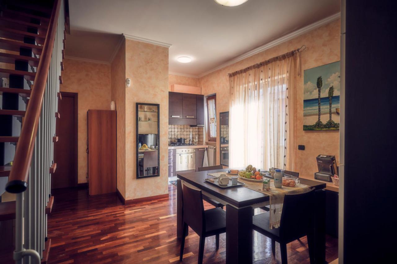 Travelershome Ciampino Suite Εξωτερικό φωτογραφία