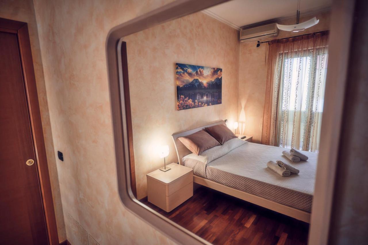 Travelershome Ciampino Suite Εξωτερικό φωτογραφία