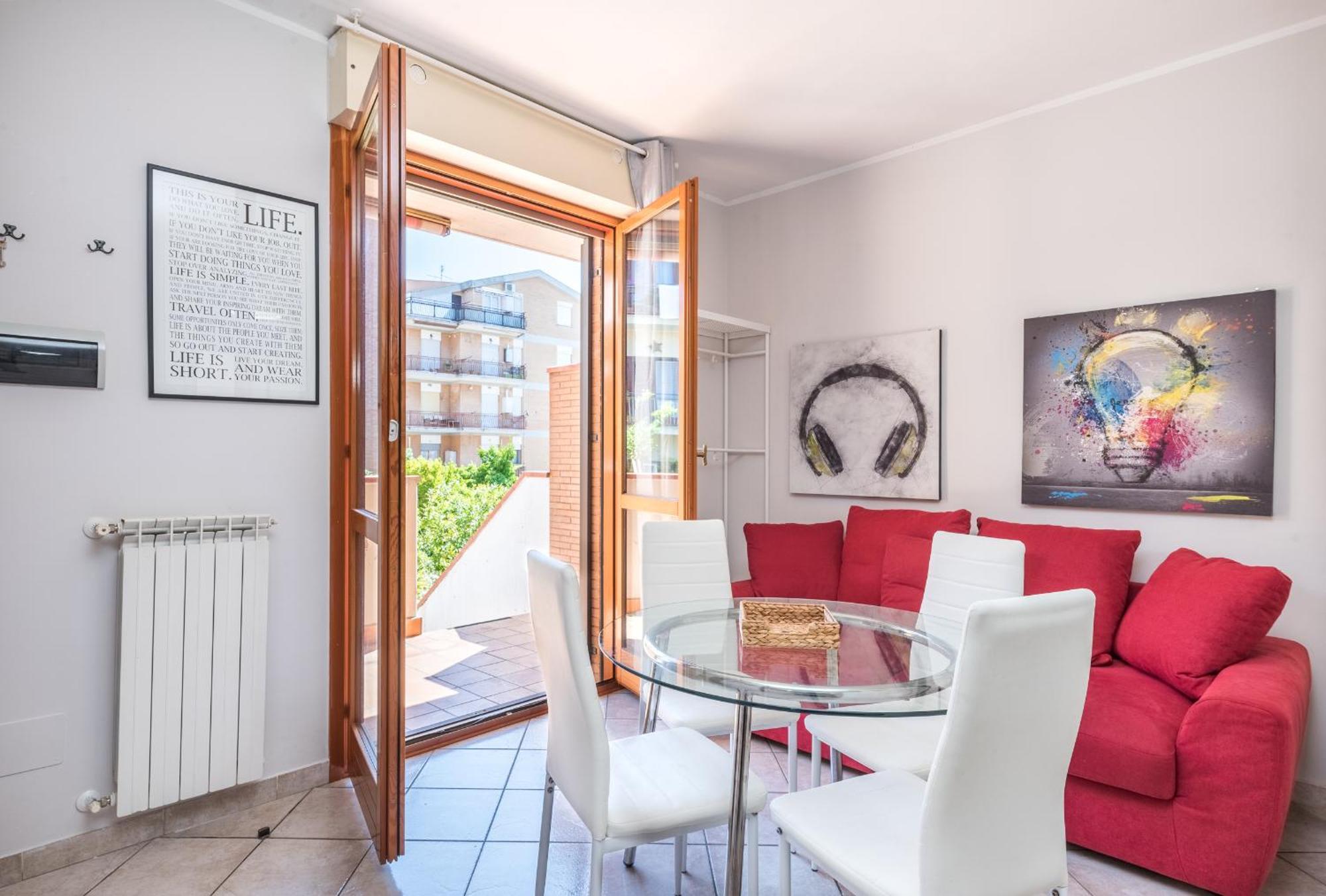 Travelershome Ciampino Suite Εξωτερικό φωτογραφία