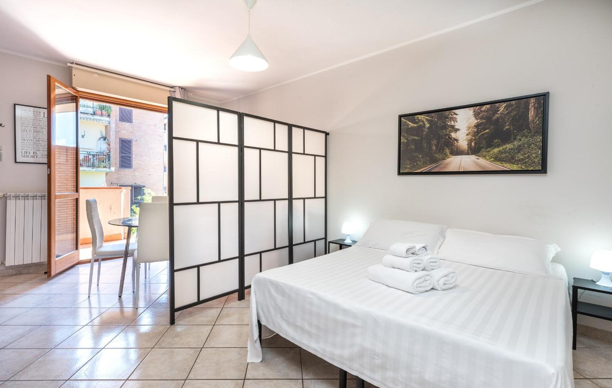 Travelershome Ciampino Suite Εξωτερικό φωτογραφία